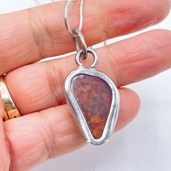Sterling Silver Pendant Necklace With Genuine Amber Teardrop Design - Picture 7 of 8